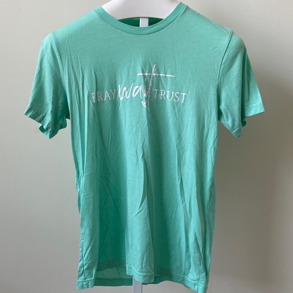 Bella+Canvas Pray Wait Trust Teal T-Shirt - Picture 1 of 10
